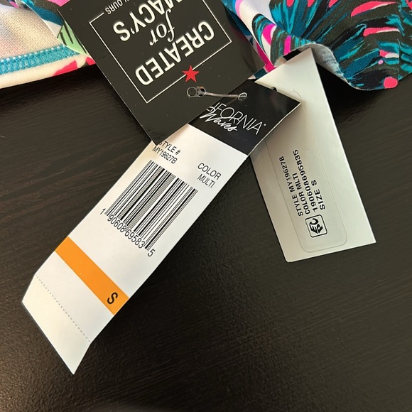 NWT 2 pice bikini set by California waves. Top bra size M and bottom icky size S - Picture 10 of 11